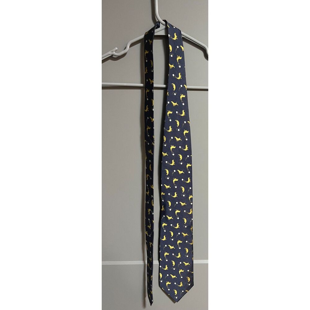 Korean Air 100% Silk Novelty Seal Print Tie Blue